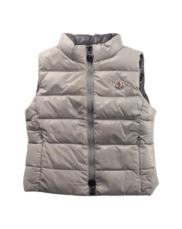 Moncler Puffer Vest 3T