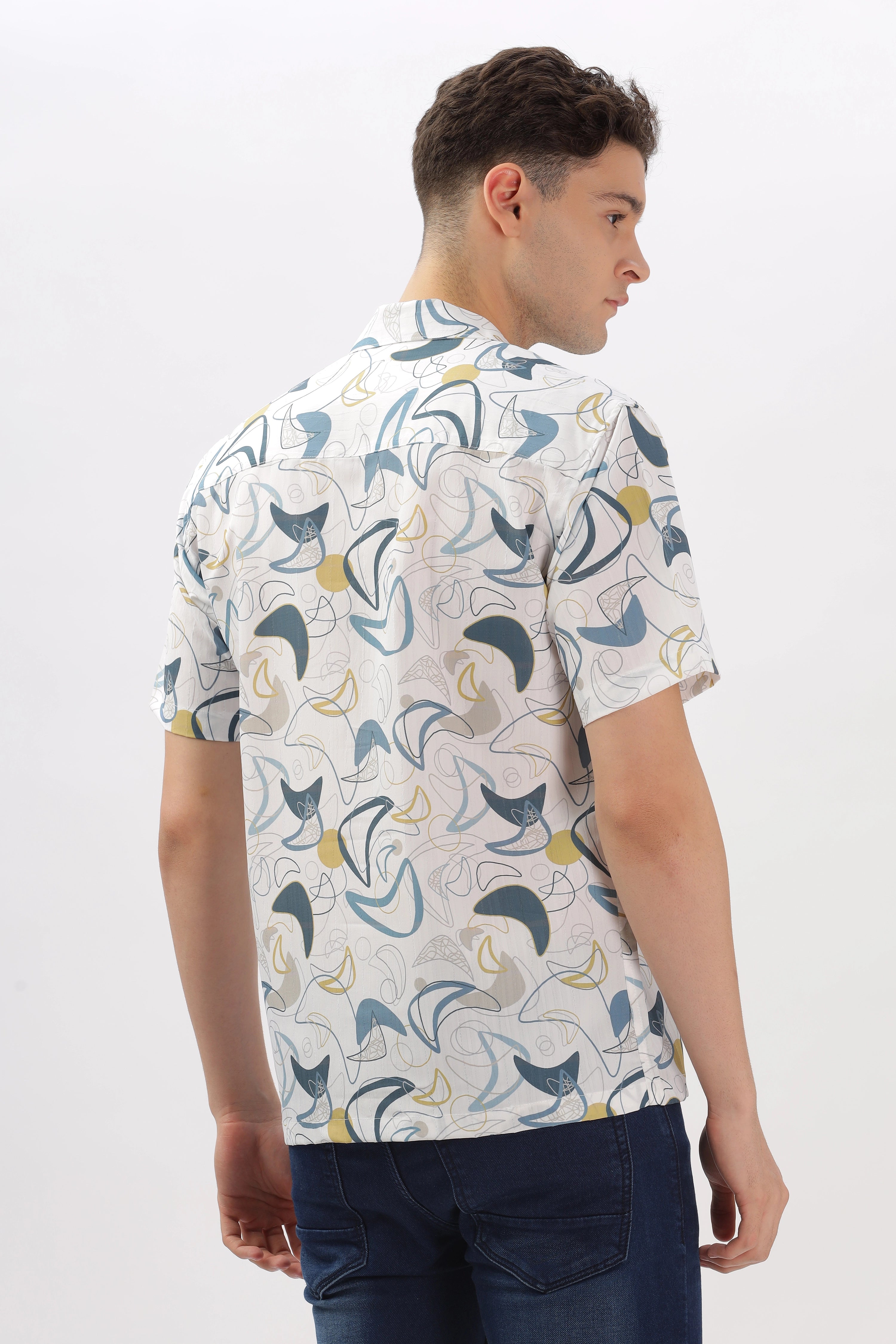 Blue geomatric printed popcorn shirt