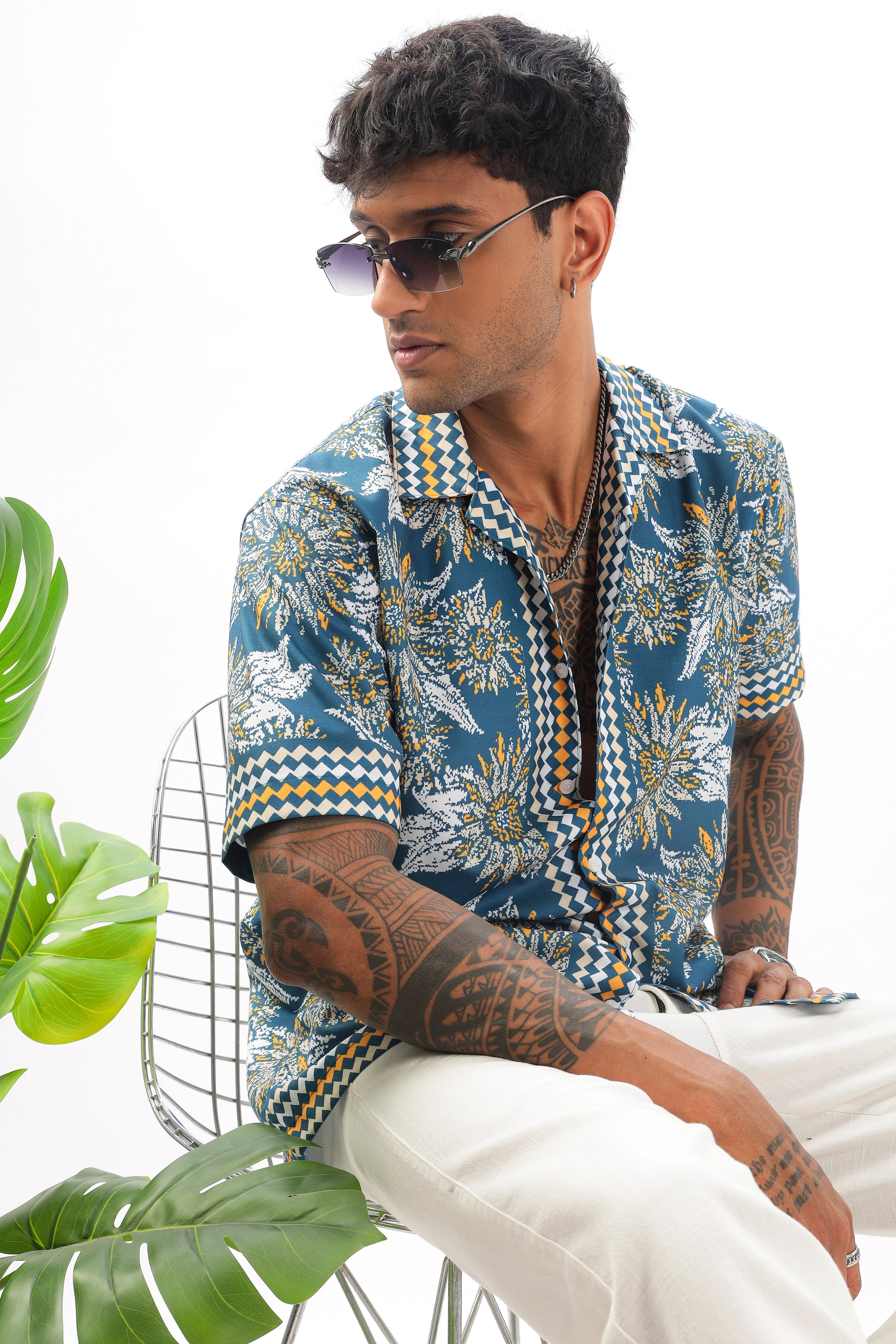 Blue sunflower printed camp collar  shirt