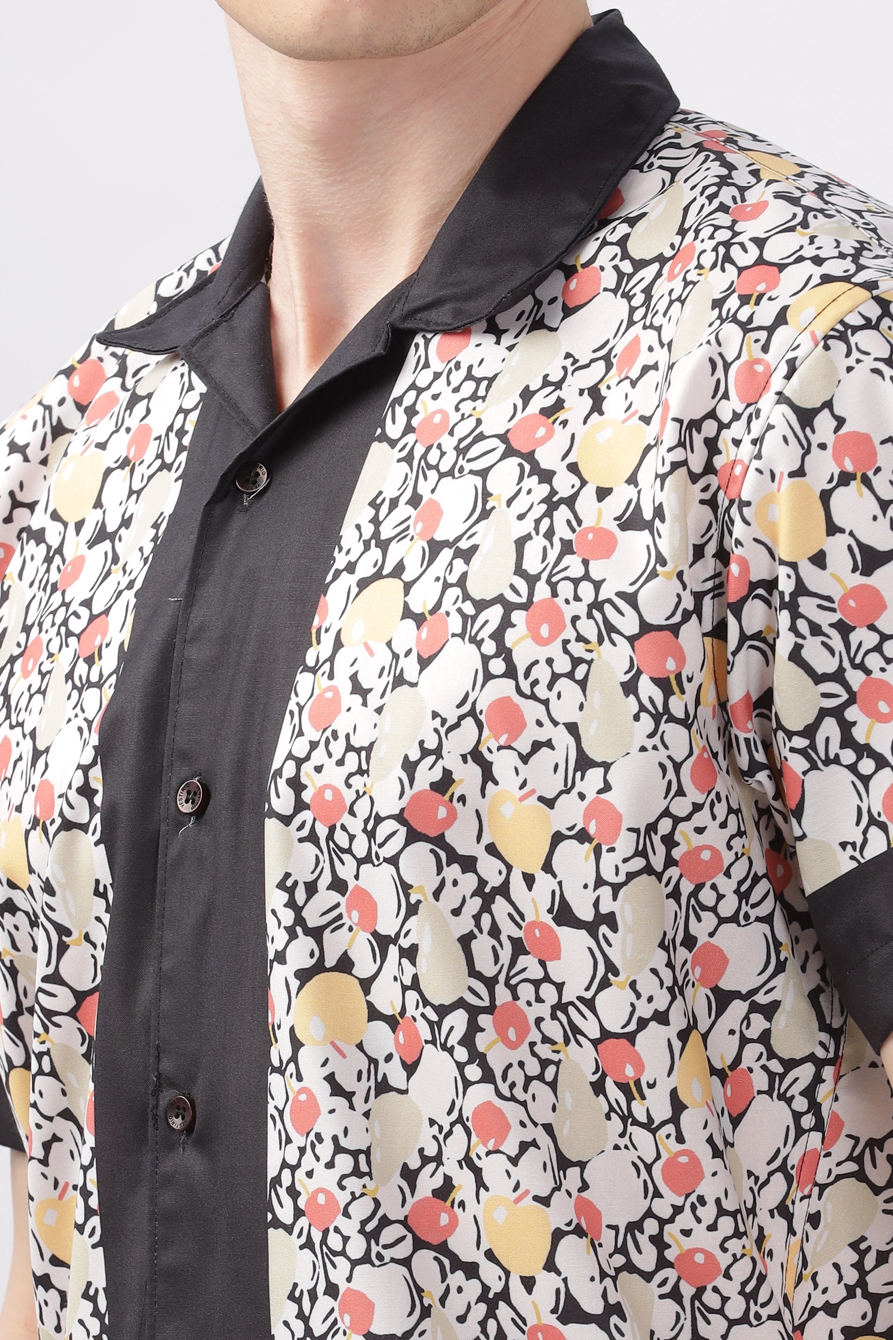 Pomme fruit printed half sleeve shirt