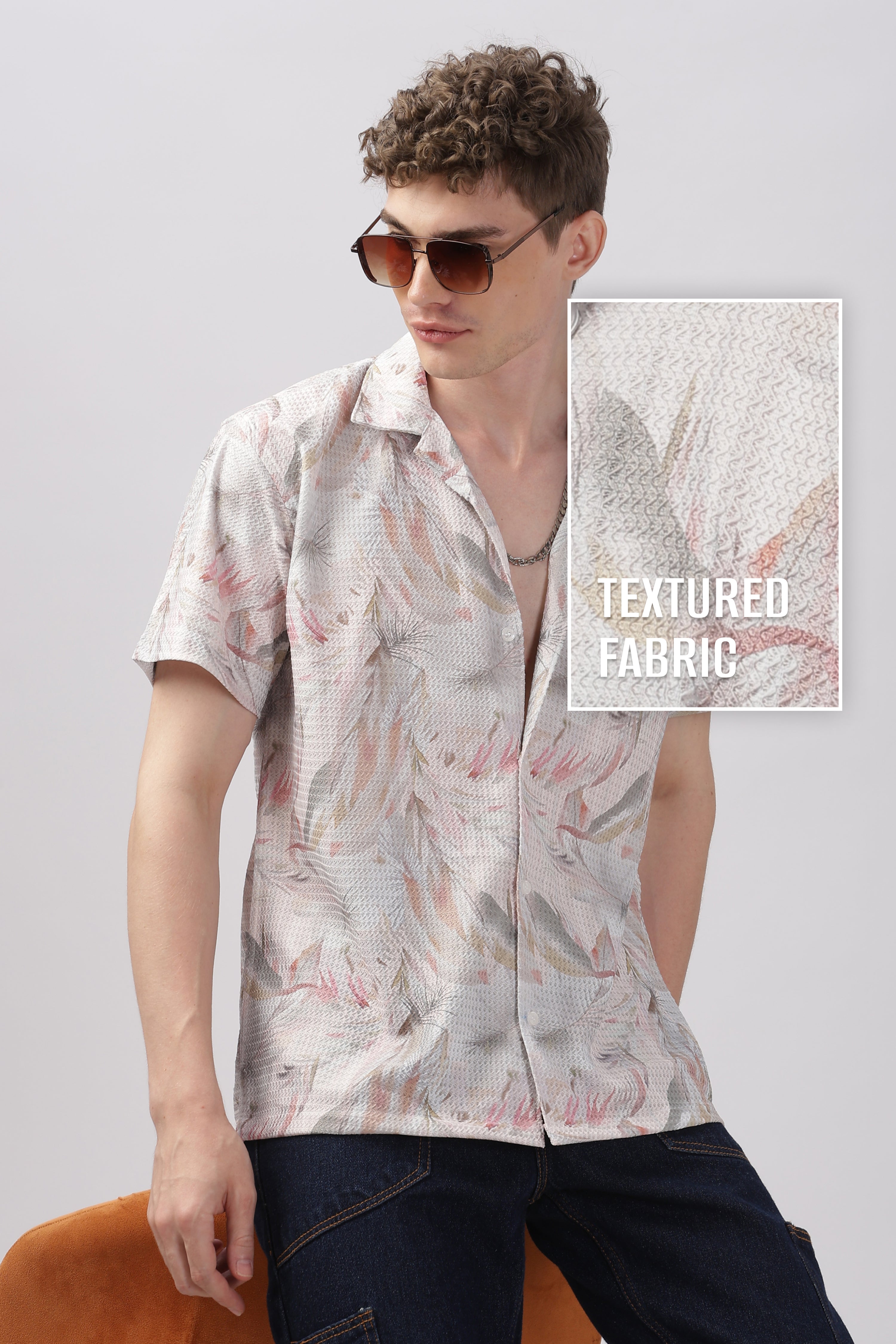 Tropical plam leaves printed textured shirt