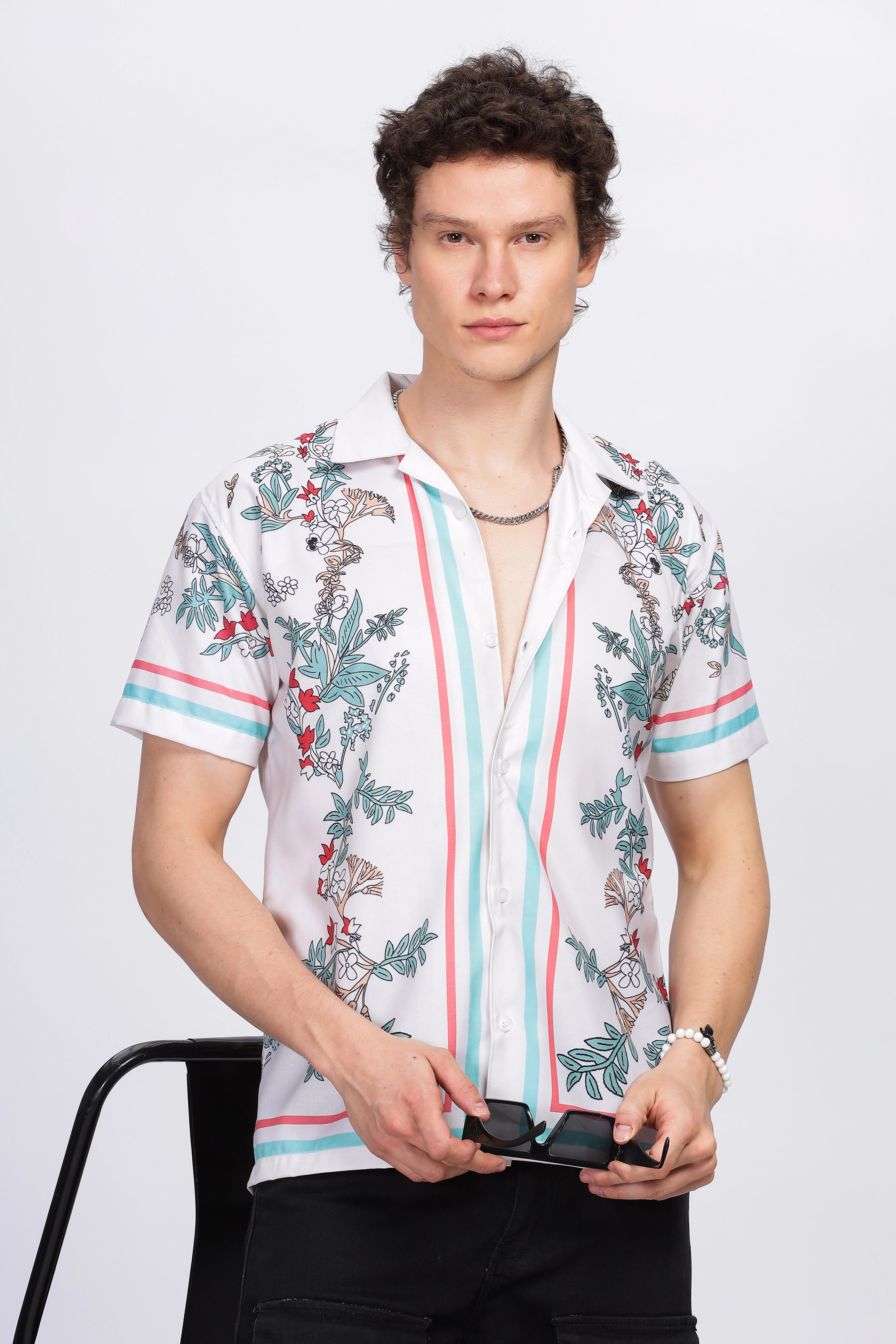 White flower border printed half sleeve shirt