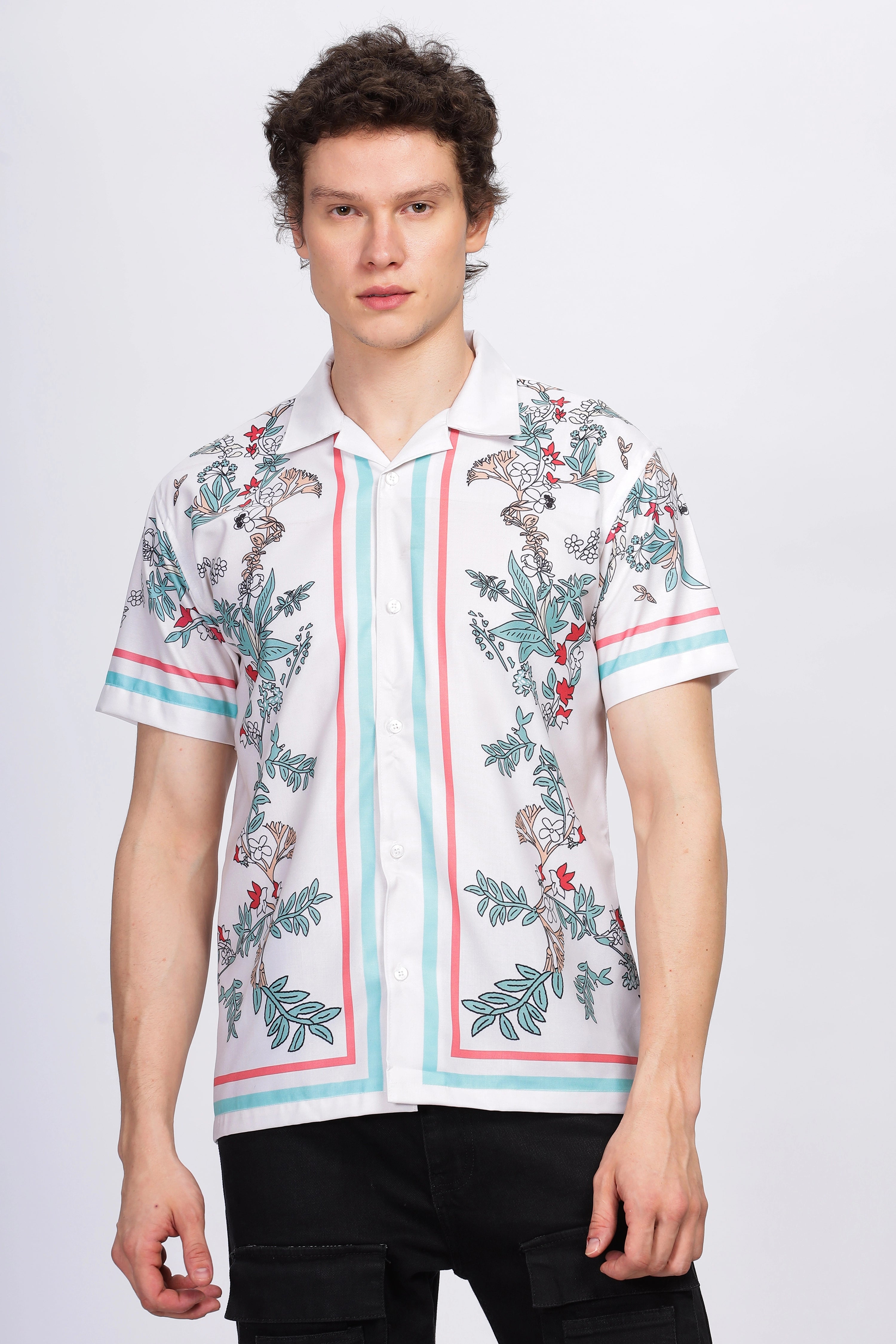 White flower border printed half sleeve shirt